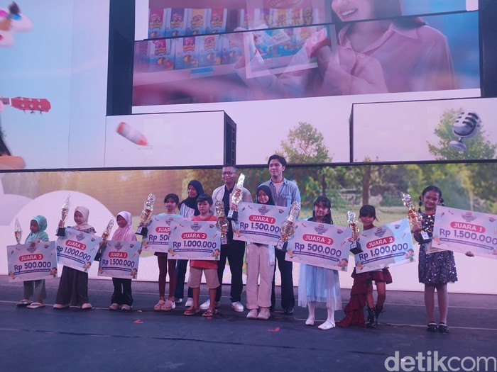 Juara Pekan Seni Anak Pintar Indonesia di Trans Studio Cibubur