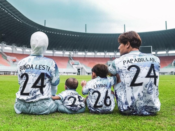 Lesti Kejora umumkan hamil anak ketiga.