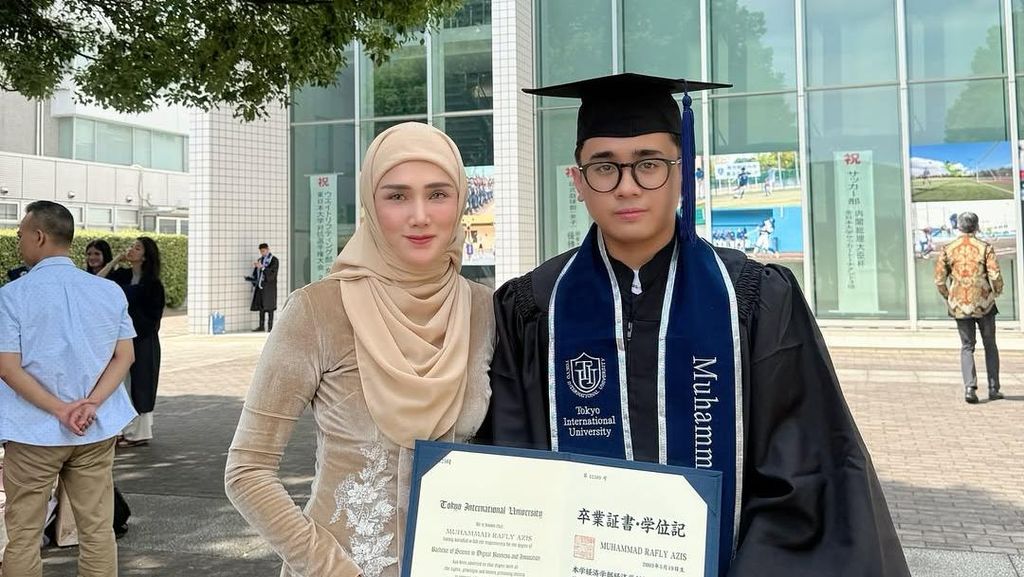 Sosok Rafly Putra Mulan Jameela: Lulusan Tokyo International University