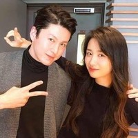 Ryu Soo Young dan Park Ha Sun bertemu saat syuting drama MBC Two Weeks pada 2013. Keduanya memulai hubungan pada 2014 dan mengumumkan ke publik hubungan mereka pada Maret 2015. Ryu Soo Young dan Park Ha Sun menikah pada 22 Januari 2017, dan telah memiliki seorang putri yang lahir pada Agustus 2017. Foto: Dok. Instagram