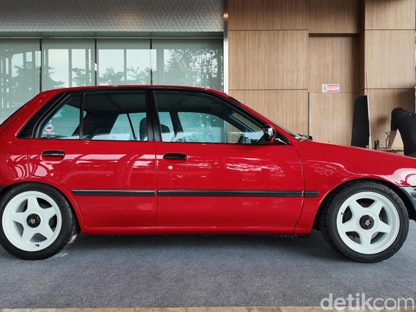 Tampang Klimis Toyota Starlet Belgia Milik Raffi Ahmad