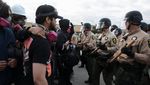 Bentrok Warnai Aksi Protes di Fasilitas Imigrasi ICE Broadview, Chicago