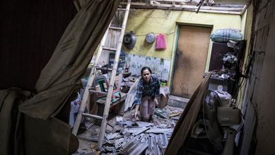 Angin Puting Beliung Rusak Puluhan Rumah di Cimahi