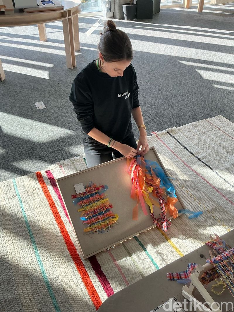 Berkunjung ke Pusat Artisan Chanel di Le 19M Paris Berkunjung ke Pusat Artisan Chanel di Le 19M Paris