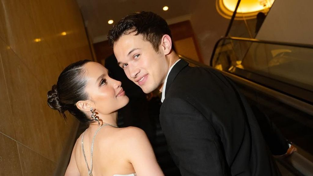 Cinta Laura Ungkap Rahasia Hubungan Sehat Bareng Arya Vasco