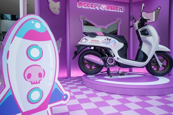 Gemasnya Honda Scoopy Kuromi Limited Edition Scoopy Kuromi Limited Edition Resmi Curi Perhatian Gen Z