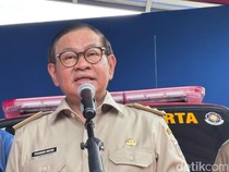 Video Pramono Resmikan Pos Damkar Kebayoran Lama, Dibangun Tanpa APBD