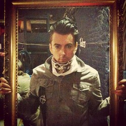 Vokalis Lostprophets, Ian Watkins Meninggal Usai Keributan di Penjara