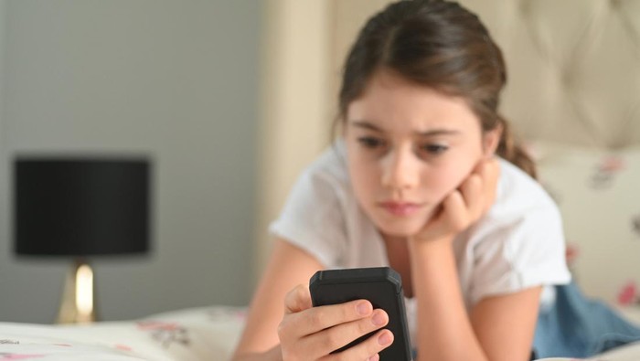 Ilustrasi Gadget Anak