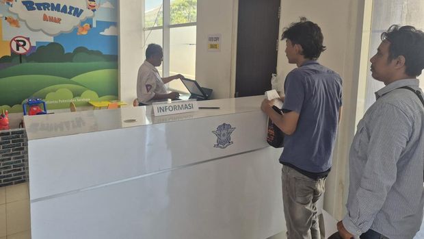 Inovasi fotokopi gratis di Satpas Colombo Surabaya