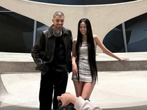 Jisoo BLACKPINK Memuji, Zayn Malik Kirim Bunga Beri Ucapan Selamat