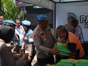 Kabid Propam Polda Jateng Gelar Pasar Murah-Santuni Anak Panti di Boyolali
