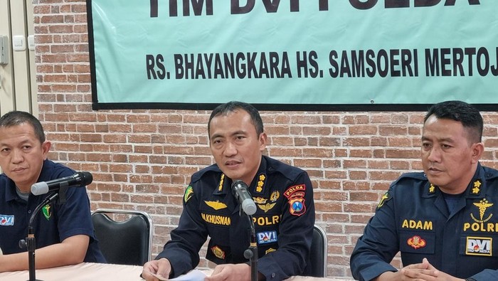 Kabiddokkes Polda Jatim Kombes Pol dr M Khusnan Marzuki