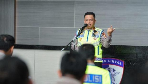 Kakorlantas Polri Irjen Agus Suryonugroho Kakorlantas Polri Irjen Agus Suryonugroho