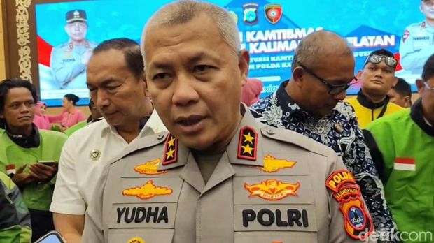 Kapolda Kalsel Irjen Rosyanto Yudha Hermawan.