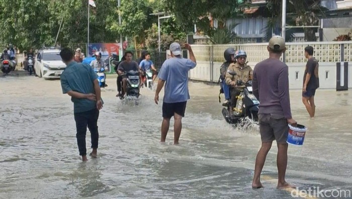 Kondisi banjir dibeberap titik Pangandaran.