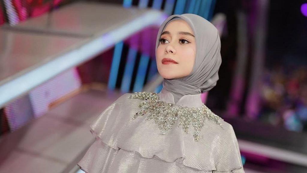 Lesti Kejora Hamil, Konsultasikan Perkembangan Anak Kedua ke Dokter