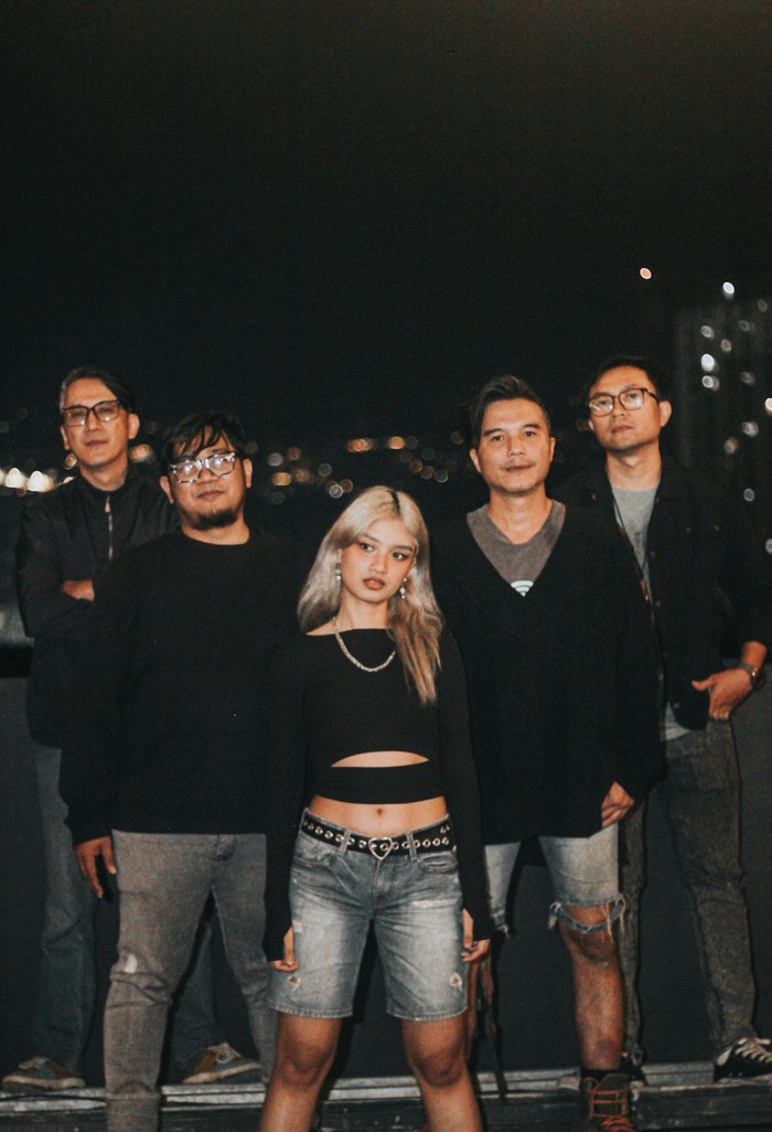 Morning Ego Band pop alternatif asal Bandung Morning Ego.