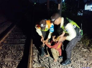 Pria di Bekasi Curi Kabel Rel KA, KAI Ungkap Risiko Kecelakaan