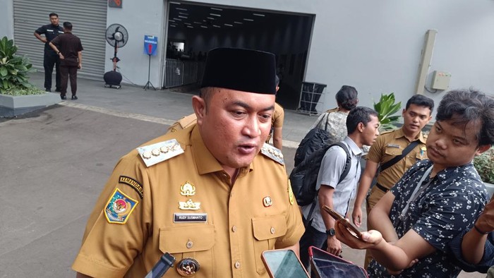 Bupati Bogor, Rudy Susmanto.