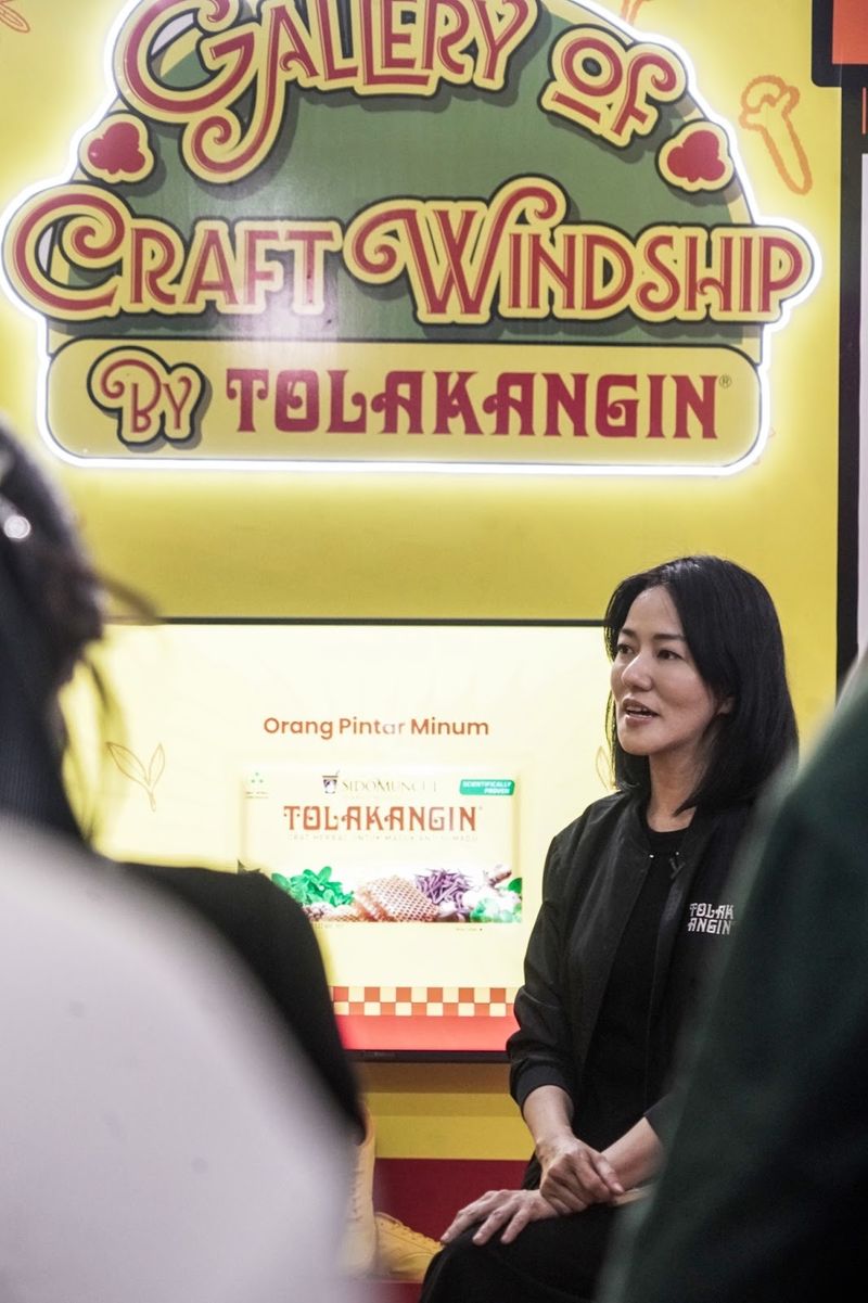 Sido Muncul Ajak Anak Muda Konsumsi Jamu di Jakarta Doodle Fest 2025 Sido Muncul Ajak Anak Muda Konsumsi Jamu di Jakarta Doodle Fest 2025.