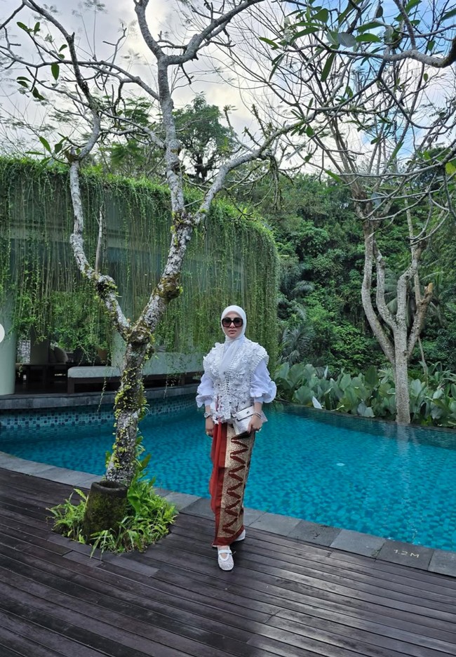 Reino Barack sendiri diketahui memang meneruskan sebagian besar perusahaan ayahnya, seperti Plaza Indonesia, Mandapa Ritz-Carlton Reserve dan Plataran Kuliner. Foto: Instagram/@princessyahrini