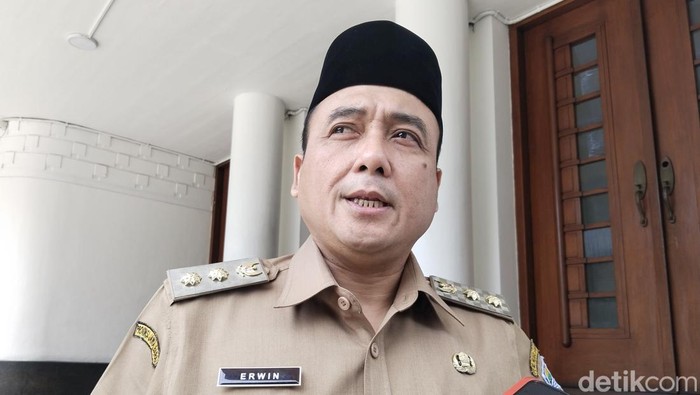 Wakil Wali Kota Bandung Erwin