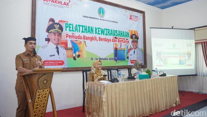 Wali Kota Pasuruan, Adi Wibowo.