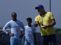 Enggan Remehkan PSBS Biak, Pelatih Persib: Mereka Lawan Sulit