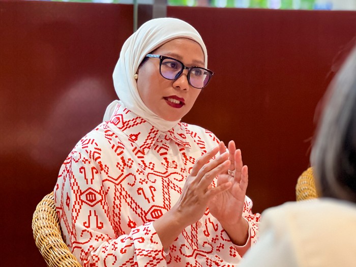 Co-Founder & Chief Marketing Oﬃcer DOKU, Himelda Renuat