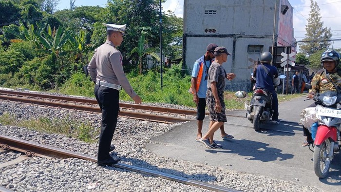 Lokasi pelintasan pemotor di Lamongan ditabrak KA Anjasmoro