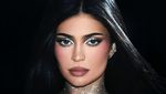 Kylie Jenner Bermahkota, Pesan Khusus ke Desainer Indonesia Rinaldy Yunardi