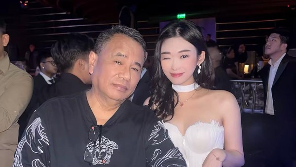Akhirnya! Hotman Paris Bertemu Livy Renata Usai DM Sejak 2021 Dicuekin