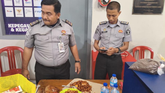 Petugas Lapas Jambi menggagalkan upaya penyelundupan sabu di dalam tempe orek