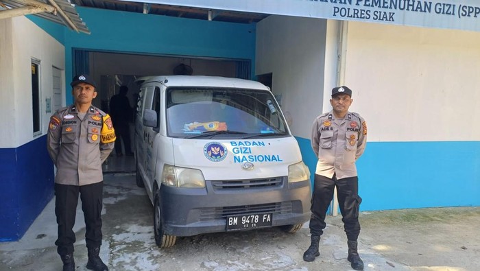 Polres Siak kawal distribusi MBG jamin keamanan dan tepat sasaran.