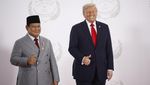 Potret Kompak Prabowo dan Trump Acungkan Jempol di KTT Perdamaian Gaza