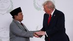 Potret Kompak Prabowo dan Trump Acungkan Jempol di KTT Perdamaian Gaza