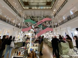 Foto: Belanja ala Parisian di Le Bon Marche, Department Store Tertua di Dunia