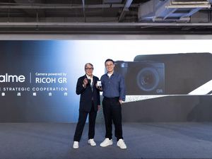 Alasan Realme Gandeng Teknologi Kamera Ricoh di GT 8 Pro