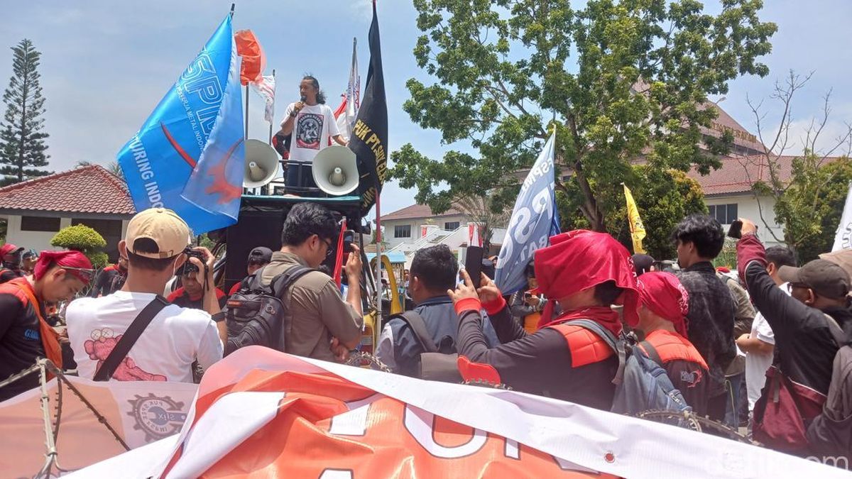 Suara Buruh Batam: Kami Minta Kenaikan UMK 10 Persen untuk 2026