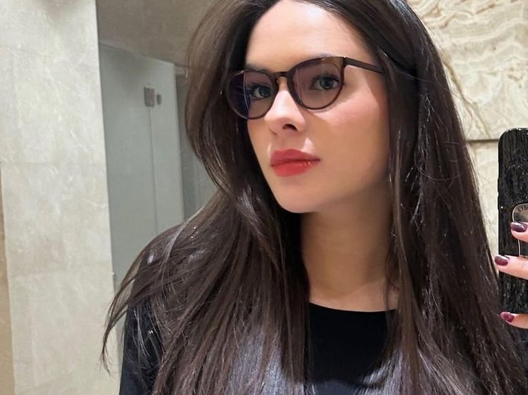 Steffi Zamora Hamil, Dipuji Nino Fernandez Makin Cantik