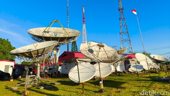 Kabel Laut Vs Satelit: Penjelasan Telkom Soal Akses Internet di Papua Selatan