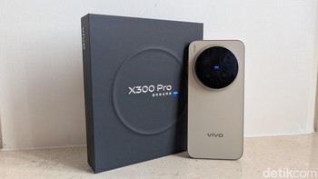 Di posisi enam ada Vivo X300 Pro yang mencetak skor 4.031.744. Foto: Virgina Maulita Putri/detikINET