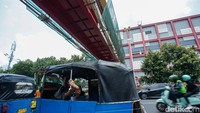 Sebanyak 10 JPO masuk daftar perawatan, termasuk di Pengadilan Tinggi, Kampung Melayu, Taman Mini, hingga Pasar Minggu.