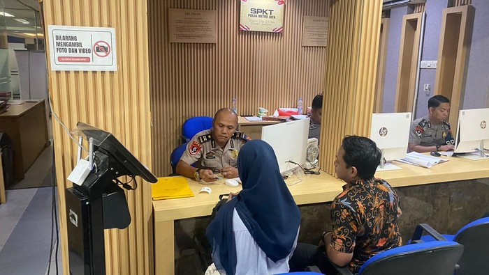 Warga apresiasi pelayanan cepat dan mudah di SPKT Polda Metro Jaya.