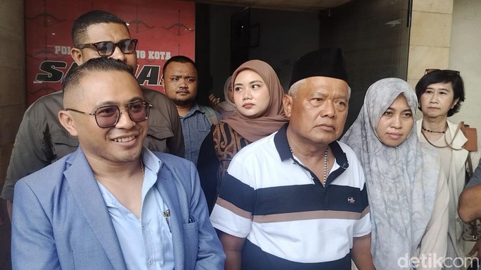 Yai Mim dan istri diperiksa soal laporan penistaan agama