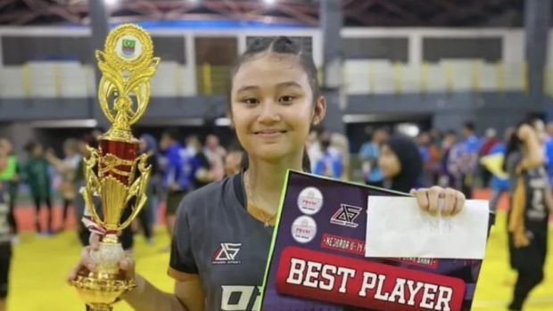 Arimbi Syifana Andayani, pevoli muda asal Semarang yang kini bergabung dalam klub Tajawali O2C di Bandung.
