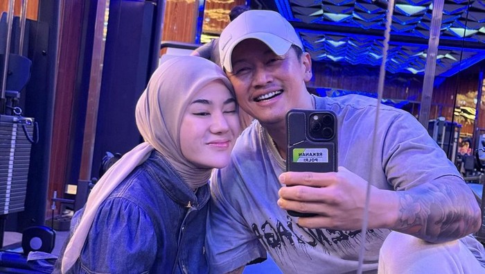 clara shinta clara shinta