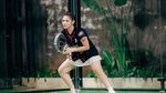 Potret Body Goals Davina Karamoy yang Lagi Terpadel-padel