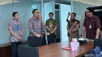 Seluruh jajaran Direksi PGN Saka turut menyambut kunjungan tersebut, yaitu Intan Fauzi selaku Direktur Utama, Fuji Koesumadewi selaku Direktur Eksplorasi dan Pengembangan, Achmad Agus Miftakhurrohman selaku Direktur Operasi, serta M. Atras Mafazi selaku Direktur Keuangan dan Dukungan Bisnis.